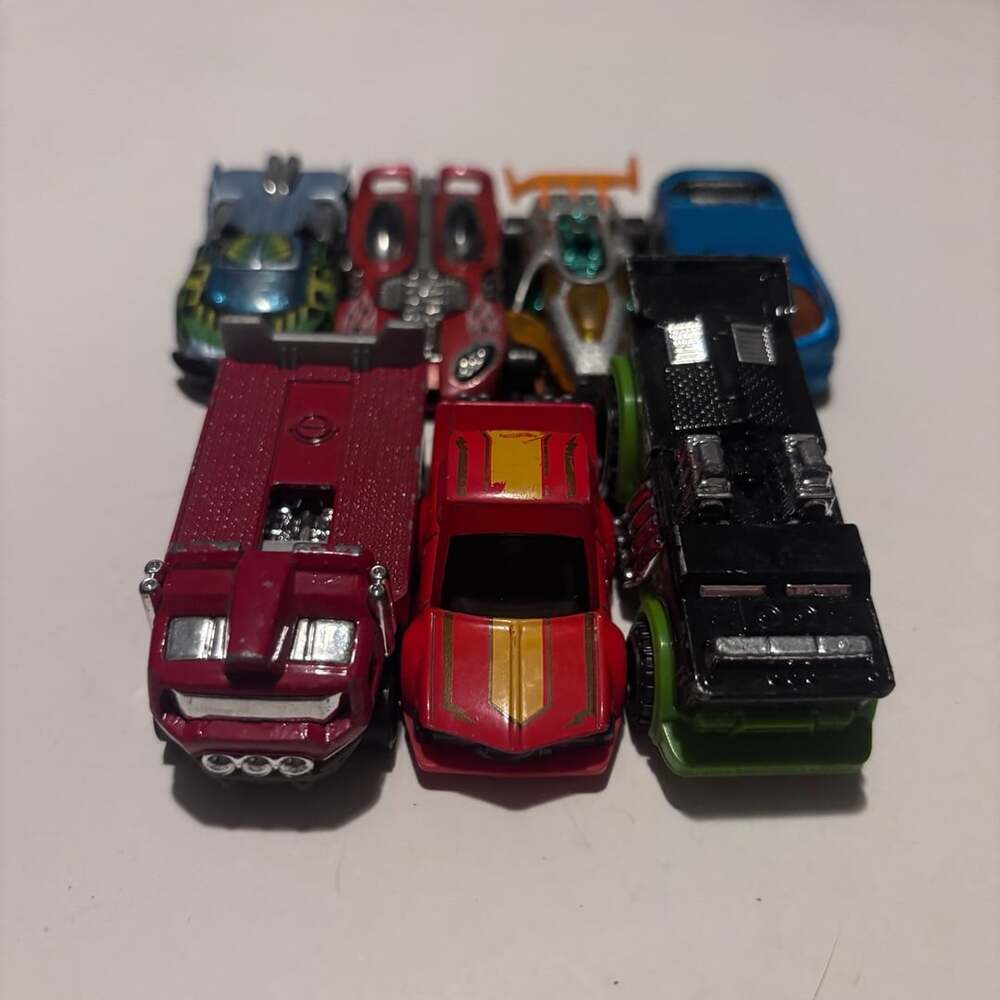Hot Wheels Diecast Toy Car Lot of 7 Loose Vehicles